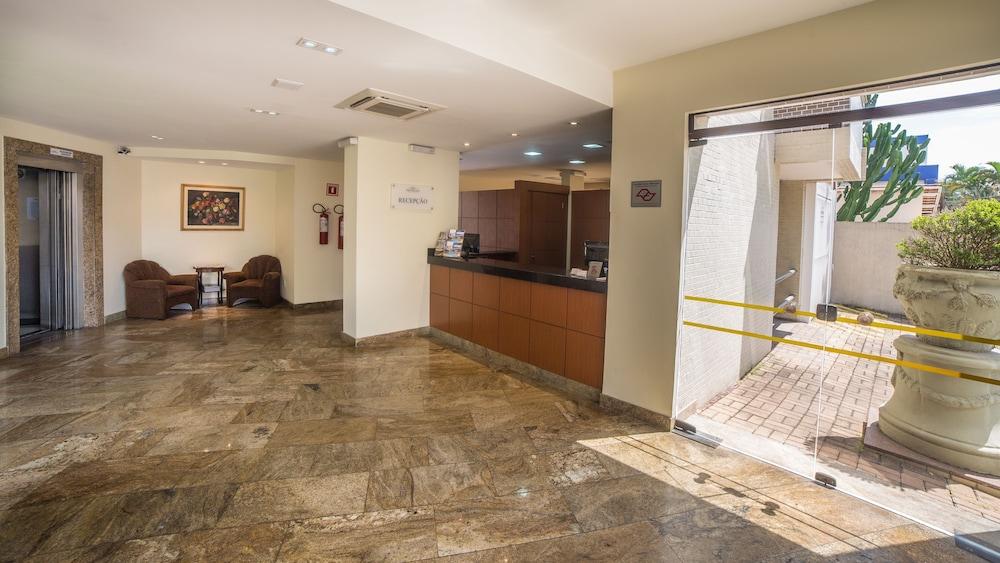 Hotel Ema Palace Сан-Жозе-дус-Кампус Экстерьер фото