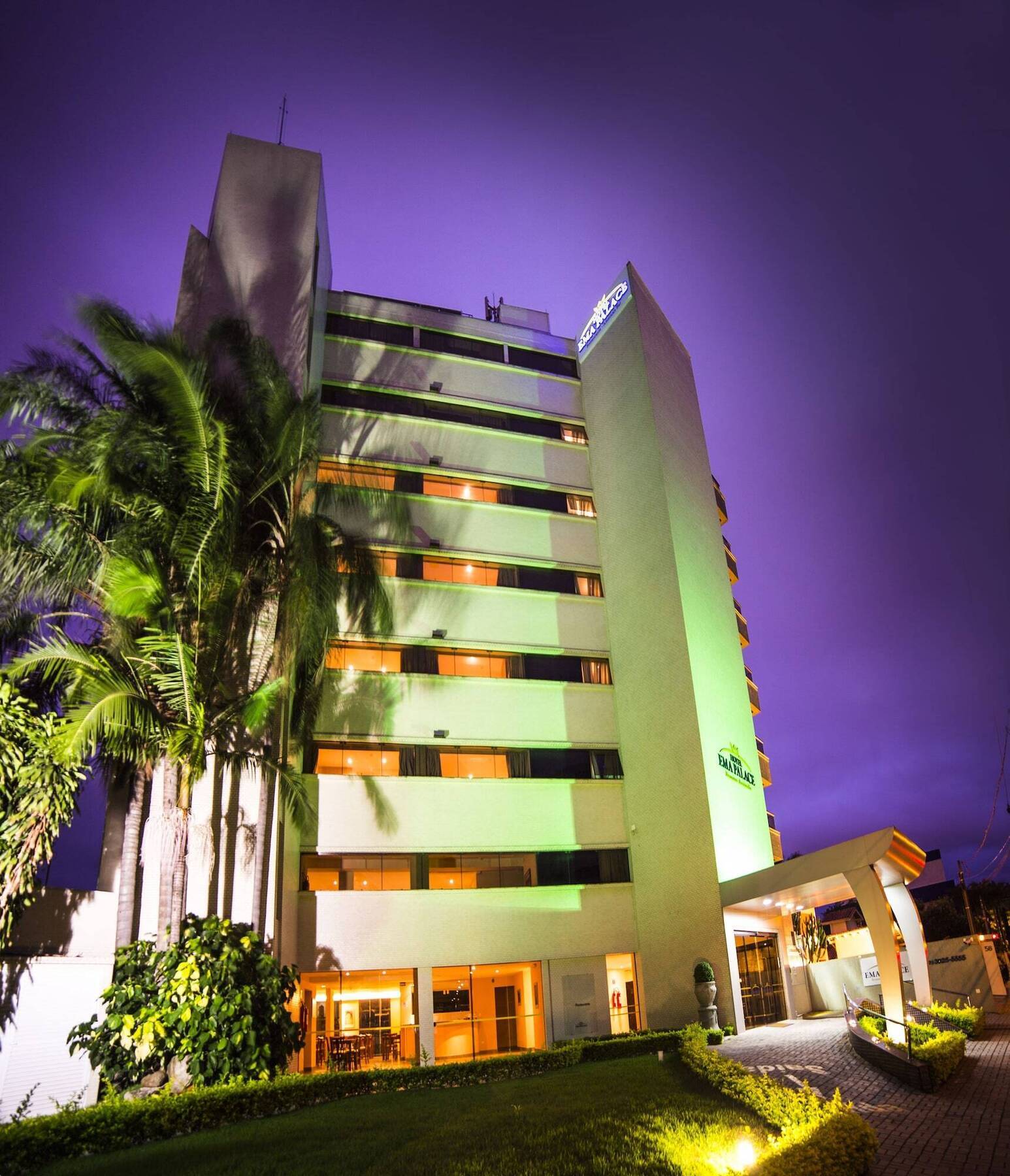Hotel Ema Palace Сан-Жозе-дус-Кампус Экстерьер фото